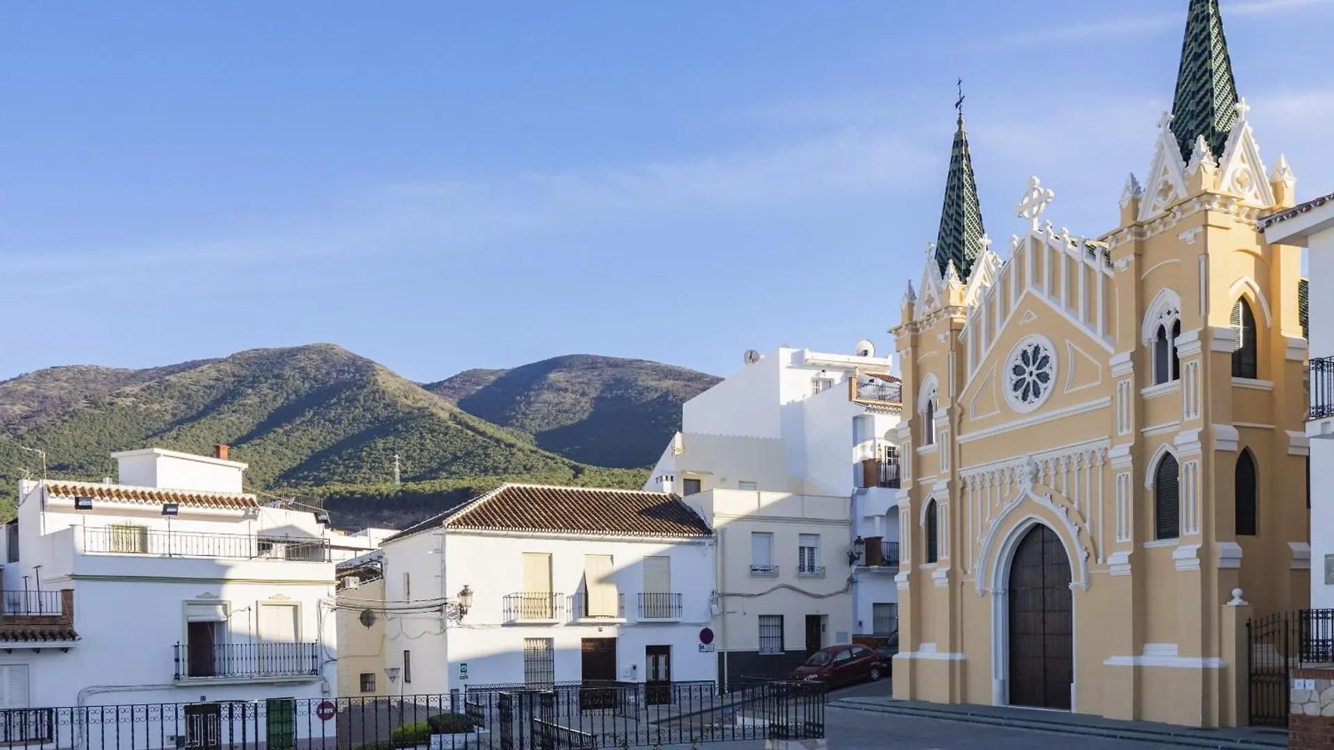 Cubo'S Luna Town Center Apartment Alhaurin el Grande Spain
